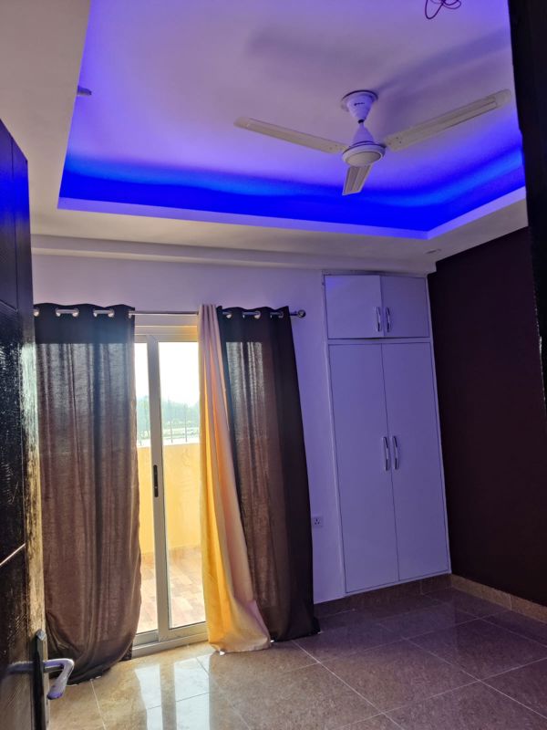 3 BHK + Prayer Room,Servant Room,Study Room,Extra Room,Basement,Store Room 2003 Sq.Ft. Apartment in Himalaya Pride