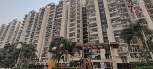 3.5 BHK Apartment – Exterior View View at Gaur City 5th Avenue, Sector 4 Greater Noida - for Sale