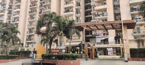 3.5 BHK Apartment – Exterior View View at Gaur City 5th Avenue, Sector 4 Greater Noida - for Sale