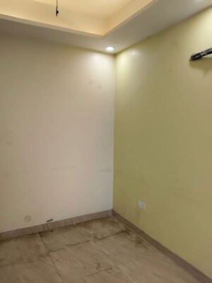 3 BHK Builder Floor For Rent in Green Fields Colony