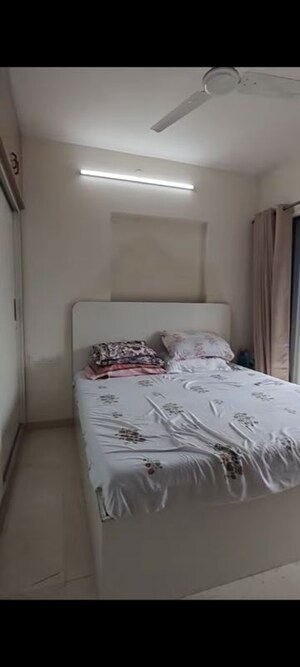 Bedroom in 3 BHK Apartment at Mahavir Square, Manpada – for Sale