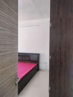 Furnished Amenities in 2 BHK Apartment at Group Seven Rushi Heights, Goregaon East – for Rent