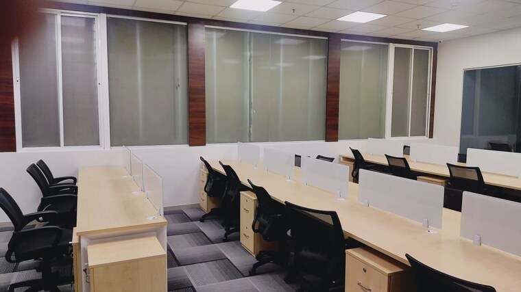 Team Area, shri-senapati-bapat-chs Commercial Office Space 1800 Sq.Ft. In Senapati Bapat Road Pune 10577777
