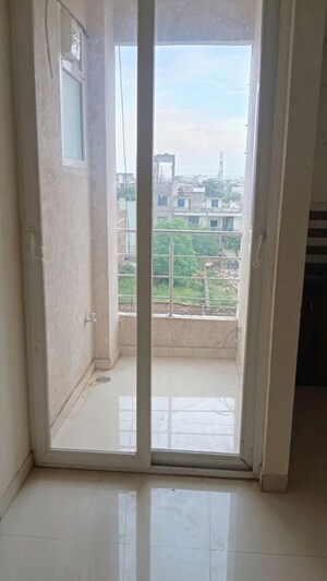Laundry Area in 2 BHK Builder Floor at Girdharipura – for Sale