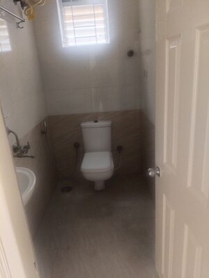 Bathroom in 1 BHK Apartment at Sri Sai Residency Kadubeesanahalli, Kadubeesanahalli – for Rent