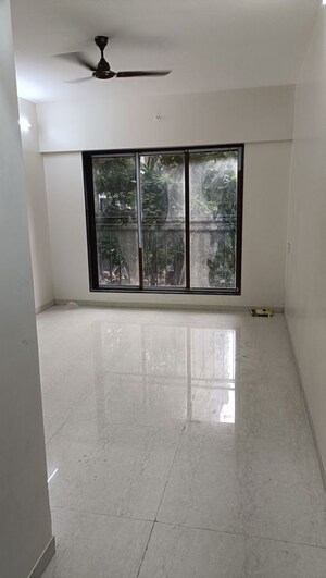 2 BHK Apartment For Rent in Pratham ARC Aura, Andheri West