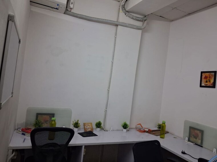 Team Area, sector 3 Commercial Office Space 350 Sq.Ft. In Sector 3 Noida 10577845