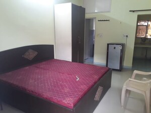 1 RK Independent House For Rent in Sector 14