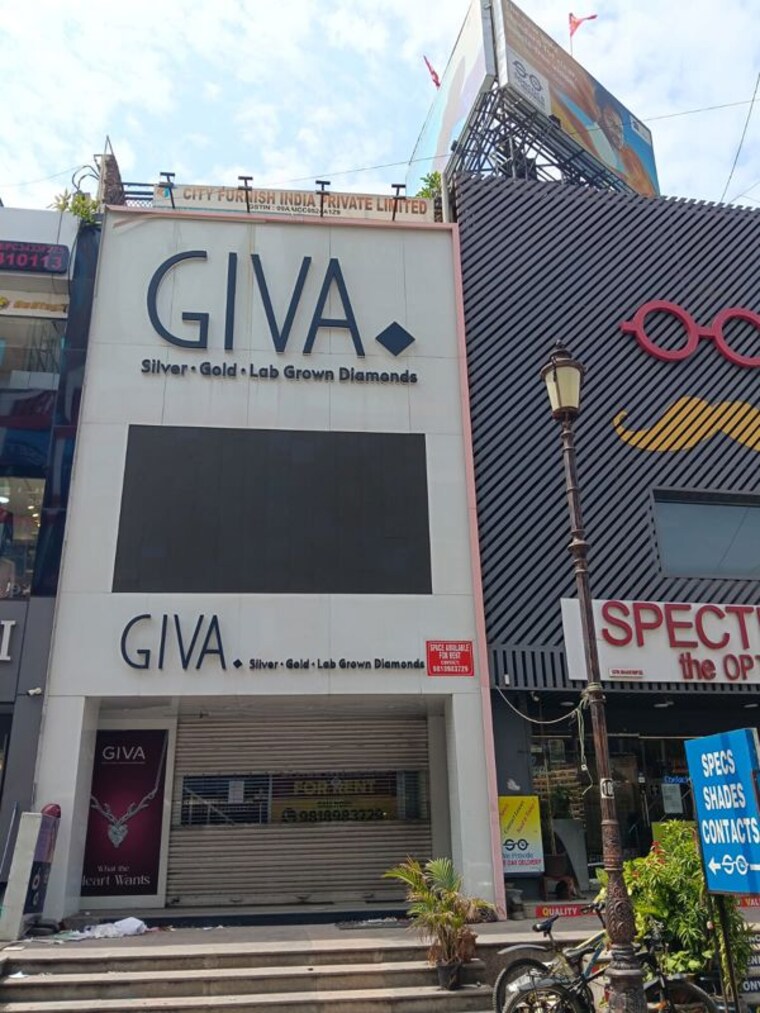 Exterior View, sector 18 Commercial Showroom 1900 Sq.Ft. In Sector 18 Noida 10577878