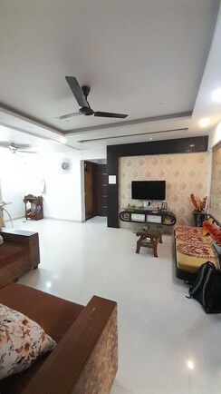 2 BHK Apartment For Sale in Saarrthi Shimmer N Shine