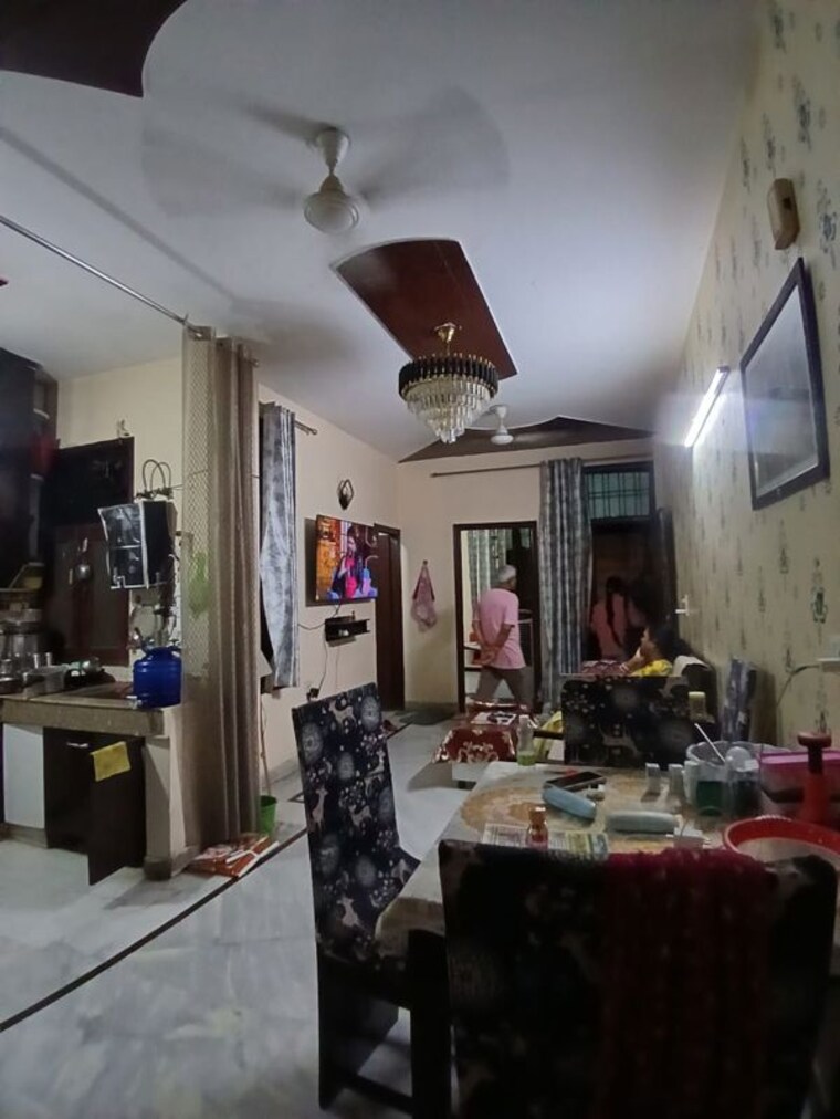Living Room, spring-field 2 Bedroom 125 Sq.Yd. Builder Floor In Sector 31 Faridabad 10577110