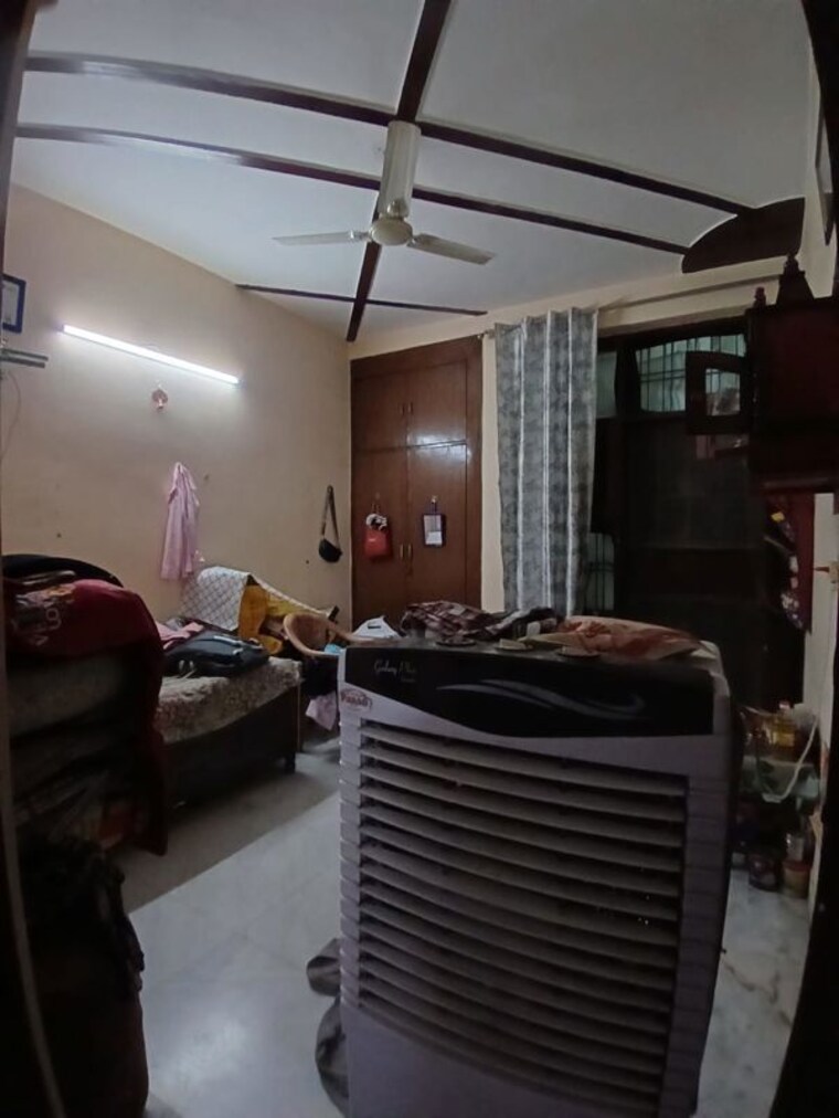 Team Area, spring-field 2 Bedroom 125 Sq.Yd. Builder Floor In Sector 31 Faridabad 10577110