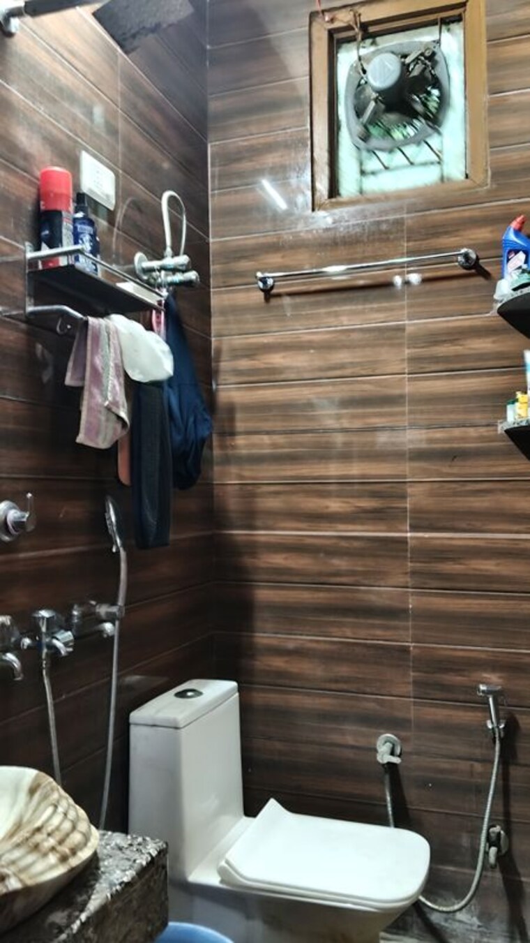 undefined, spring-field 2 Bedroom 125 Sq.Yd. Builder Floor In Sector 31 Faridabad 10577105