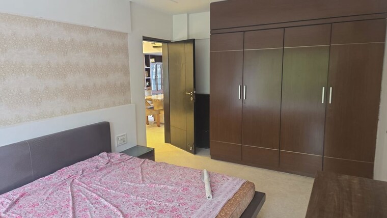 Bedroom, royal-manor 3 Bedroom 1200 Sq.Ft. Apartment In Bandra West Mumbai 10577911