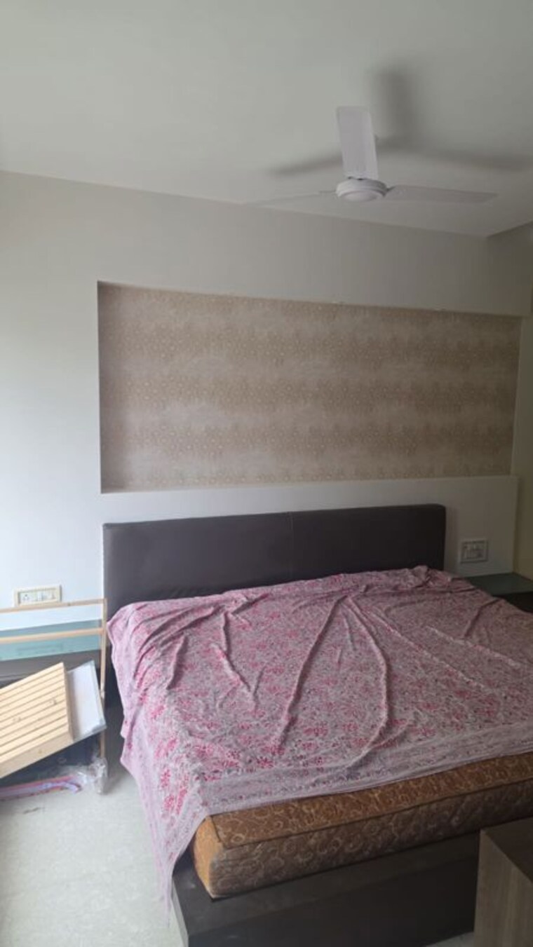 Bedroom, royal-manor 3 Bedroom 1200 Sq.Ft. Apartment In Bandra West Mumbai 10577911