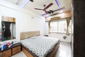 Bedroom in 3 BHK Apartment at Chandlodia – for Sale