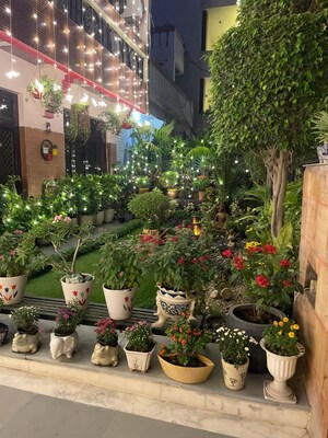 6+ BHK Independent House – Exterior View View at Palam Vihar - for Sale