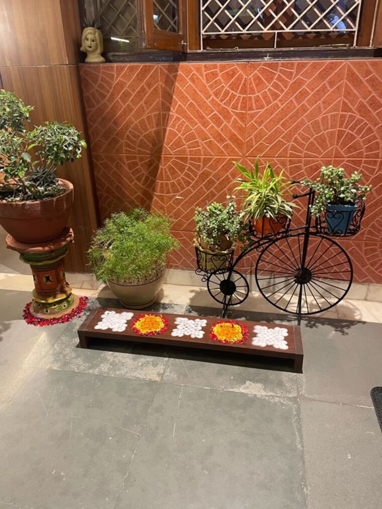 undefined, palam vihar 6+ Bedroom 270 Sq.Yd. Independent House In Palam Vihar Gurgaon 10577932