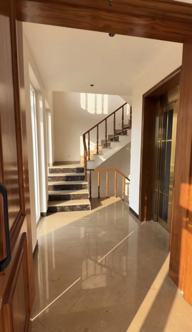 Kitchen, sector 80 6 Bedroom 262 Sq.Yd. Independent House In Sector 80 Mohali 10577917