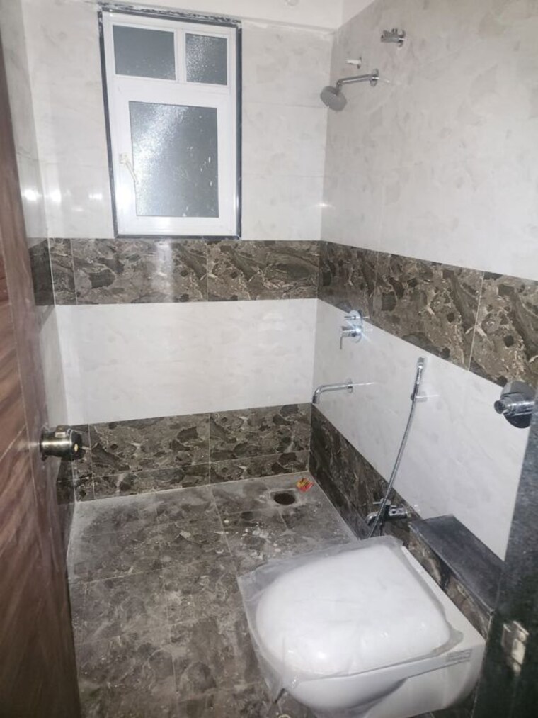 Bathroom, veddant-ganesh-bella-rossa-phase-2 2 Bedroom 750 Sq.Ft. Apartment In Punawale Pune 10577954