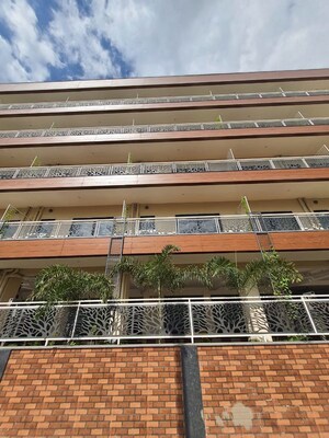 2 BHK Independent House – Exterior View View at Sector 14 - for Rent