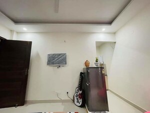 Furnished Amenities in 2 BHK Independent House at Sector 14 – for Rent