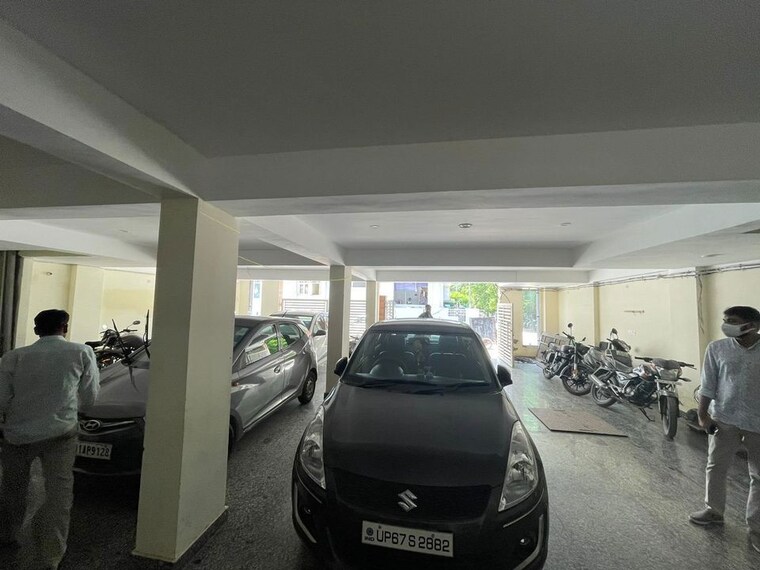  Parking, sector 14 2 Bedroom 1581 Sq.Ft. Independent House In Sector 14 Gurgaon 10577973