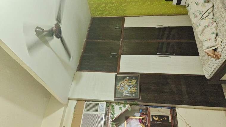 undefined, kavi nagar 3 Bedroom 150 Sq.Yd. Builder Floor In Kavi Nagar Ghaziabad 10577967