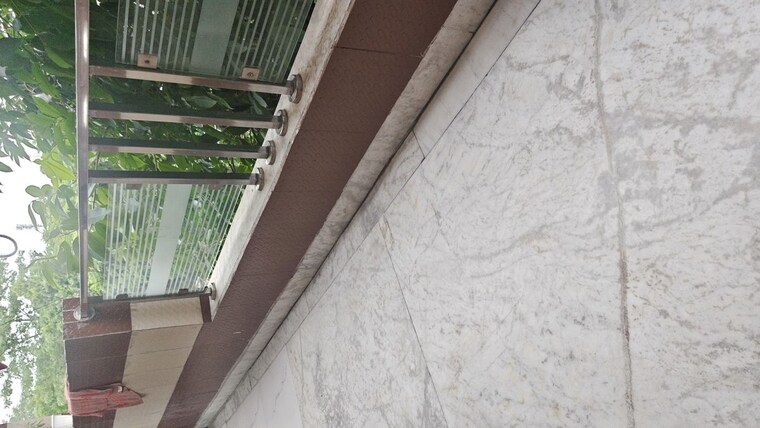 Balcony, kavi nagar 3 Bedroom 150 Sq.Yd. Builder Floor In Kavi Nagar Ghaziabad 10577967