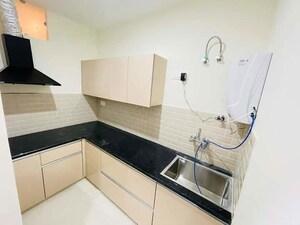 Kitchen in 2 BHK Independent House at Sector 14 – for Rent