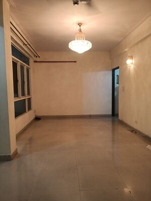 Room in 3 BHK Apartment at Supertech Livingston, Sain Vihar – for Rent
