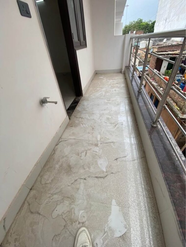 Balcony, chattarpur 1 Bedroom 500 Sq.Ft. Builder Floor In Chattarpur Delhi 10574771
