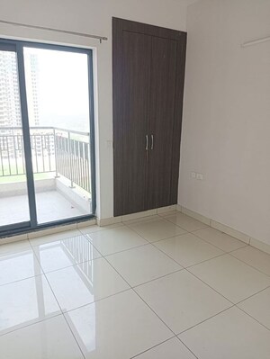 Room in 3 BHK Apartment at ABA Coco County, Sector 10 Greater Noida – for Rent