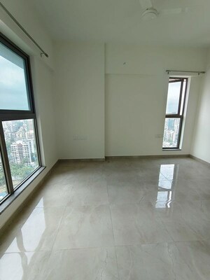 Room in 2 BHK Apartment at Sheth Irene, Malad West – for Rent