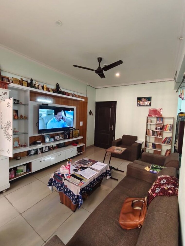 Living Room, panchsheel-wellington 2 Bedroom 1050 Sq.Ft. Apartment In Dundahera Ghaziabad 10406598
