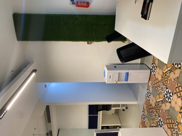Team Area, advant-navis-business-park Commercial Office Space 750 Sq.Ft. In Sector 142 Noida 10577908