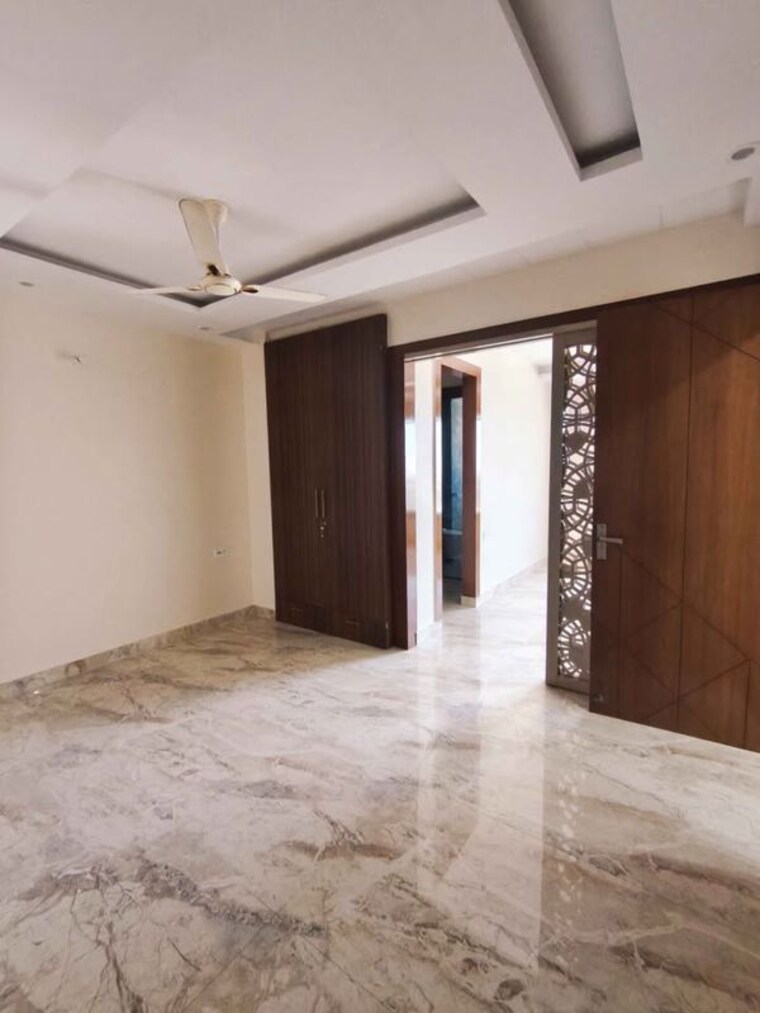 Room, new gurgaon 4 Bedroom 342 Sq.Ft. Builder Floor In New Gurgaon Gurgaon 10578026