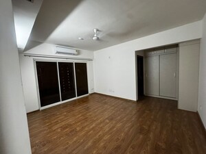 Room in 2 BHK Apartment at Godrej Air Sector 85, Sector 85 – for Rent