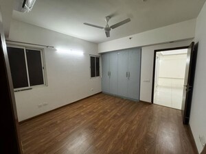 Room in 2 BHK Apartment at Godrej Air Sector 85, Sector 85 – for Rent