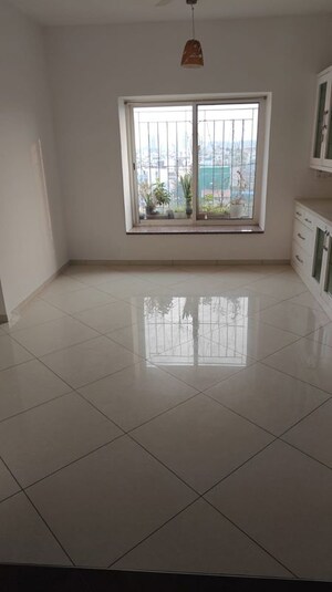Room in 3.5 BHK Apartment at Sobha City Paradiso, Nagareshwara – for Rent