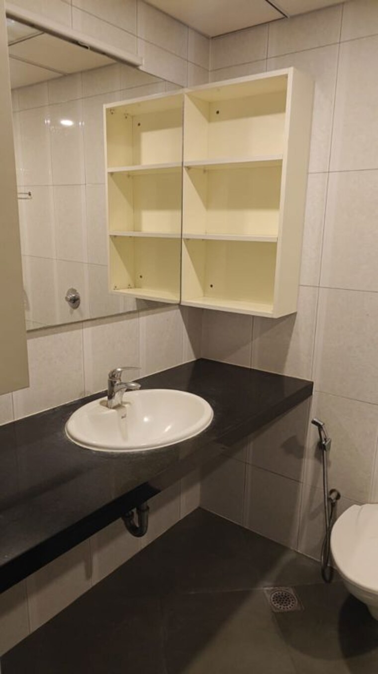 Bathroom, sobha-city-paradiso 3.5 Bedroom 2150 Sq.Ft. Apartment In Nagareshwara Bangalore 10578116