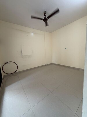 Room in 2 BHK Apartment at Nisarg Hyde Park, Kharghar – for Rent