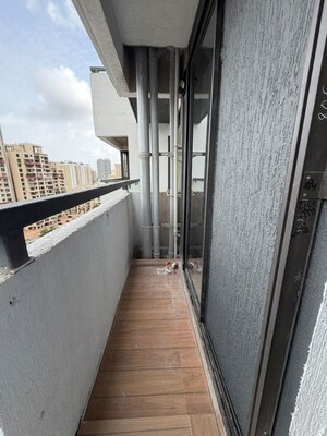 Balcony in 3 BHK Apartment at Dhamji Shamji Mahavir Spring Tulip Phase 1, Pokhran Road No Two – for Rent
