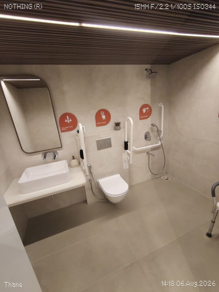 Bathroom, dosti-west-county-phase-2-dosti-cedar 3 Bedroom 923 Sq.Ft. Apartment In Balkum Pada Thane 10578135