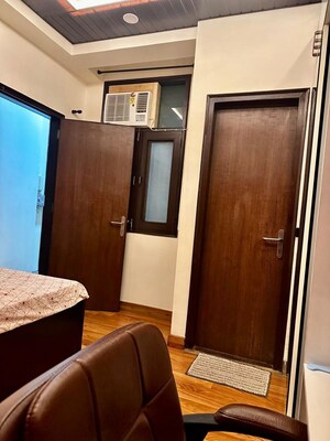 3 BHK Builder Floor For Sale in Chittaranjan Park