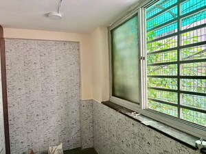 Room in 3 BHK Builder Floor at Chittaranjan Park – for Sale