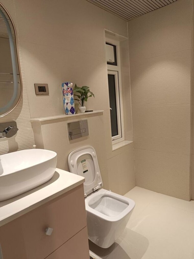 Bathroom, unitech-fresco 3.5 Bedroom 1900 Sq.Ft. Apartment In Sector 50 Gurgaon 10578148