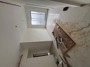 Furnished Amenities in 2 BHK Apartment at DGS Sheetal Ekta, Malad East – for Rent