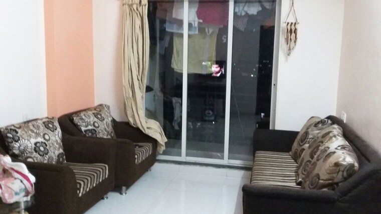 Living Room, km-horizon-flora 2 Bedroom 600 Sq.Ft. Apartment In Ghodbunder Road Thane 10578182