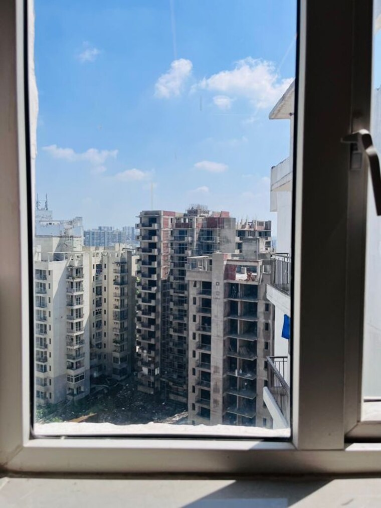 Exterior View, vip road 3 Bedroom 1735 Sq.Ft. Apartment In Vip Road Zirakpur 10578152